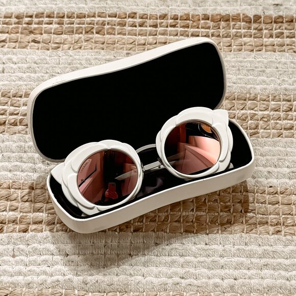 BRAND NEW in BOX CHANEL Camellia Sunglasses - White main image 9